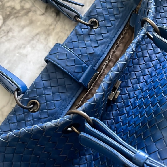Authentic Bottega Veneta woven intrecciato leather tote bag - Picture 6 of 8
